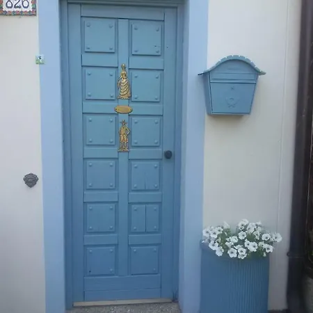 Holiday home Sandra Albarella Island